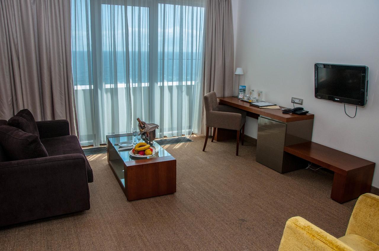 Hotel Iaki Mamaia