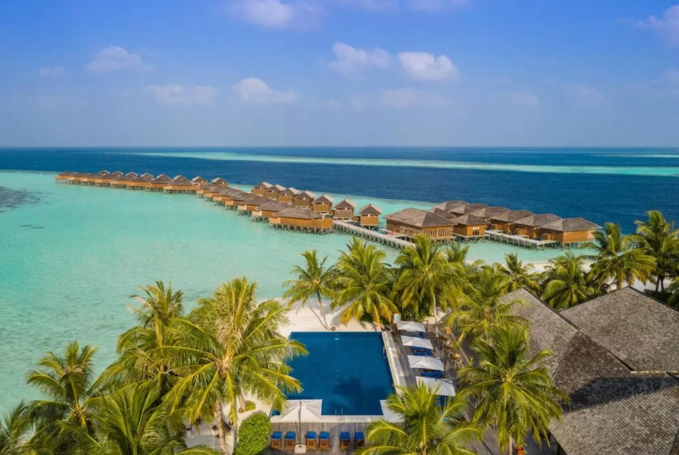 Vilamendhoo Island Resort