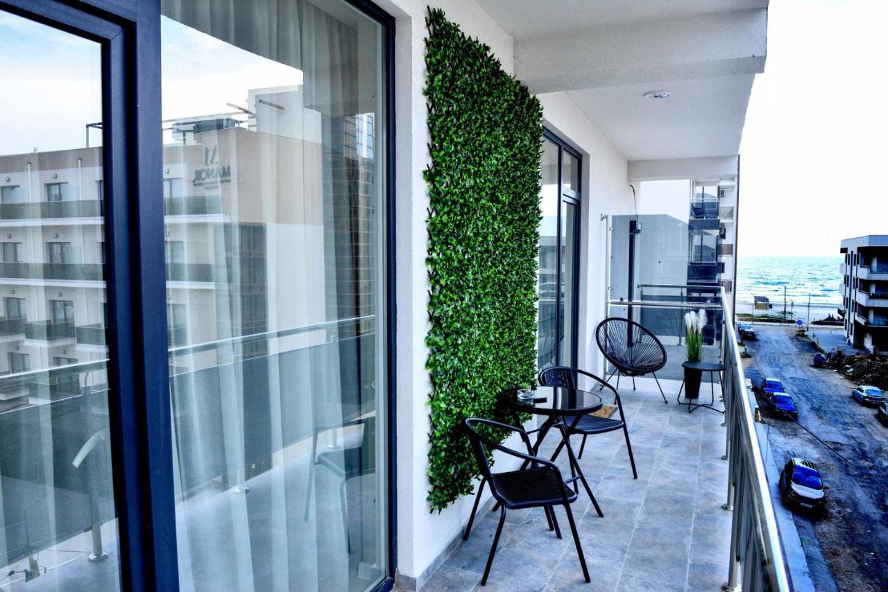 Apartel Flores