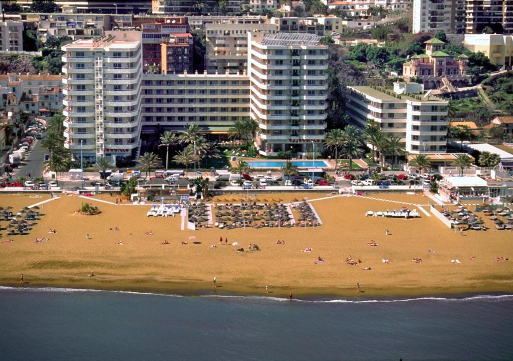 Hotel Apartamentos Bajondillo