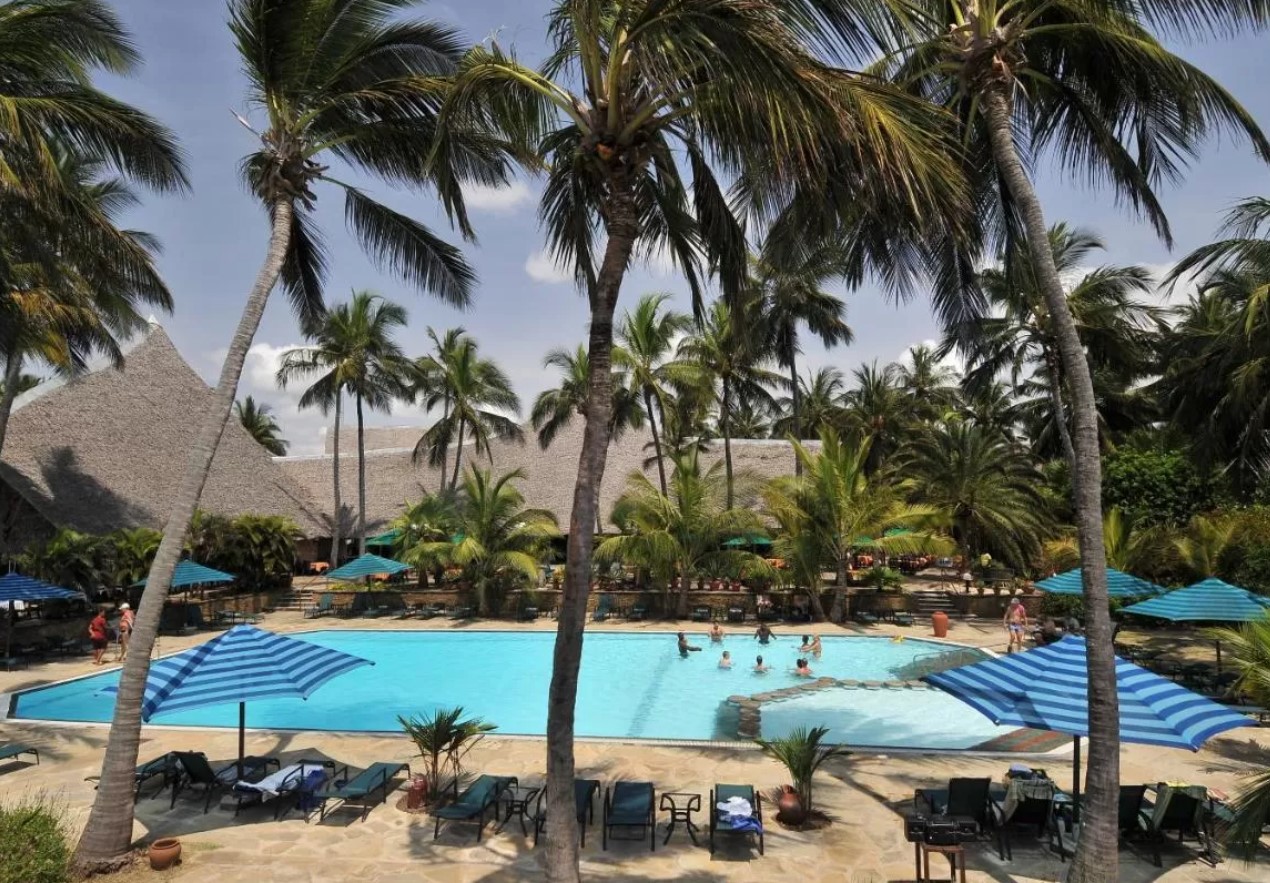 Hotel Bahari Beach
